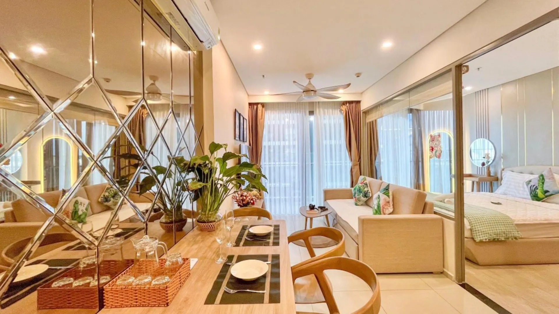 The Song Codotel - Phuong Homestay contacts